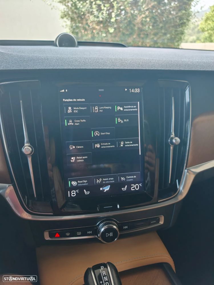 Volvo V90 2.0 D5 Inscription AWD Geartronic - 11