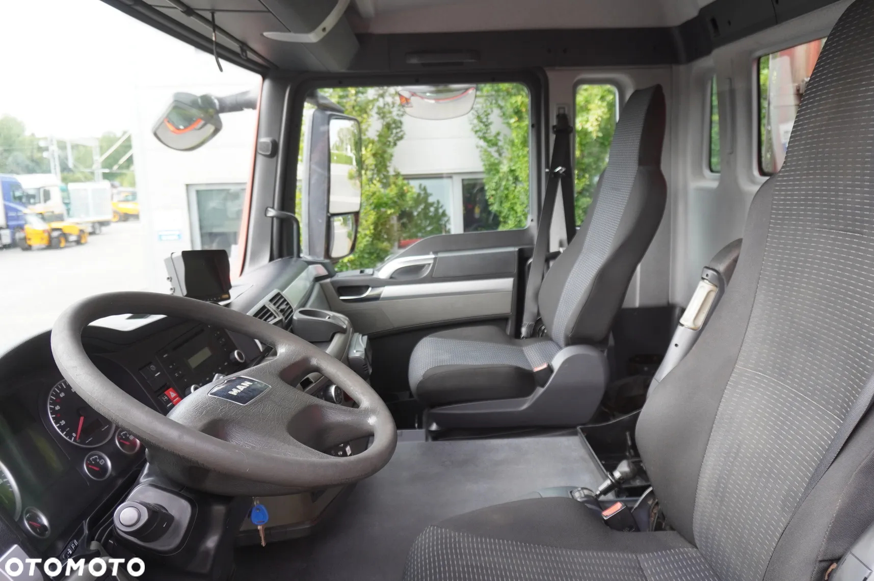 MAN TGS 35.360 E5 8x2 / HDS Fassi F165 / 5,4 t udźwig / 8,25 m wysięg - 24