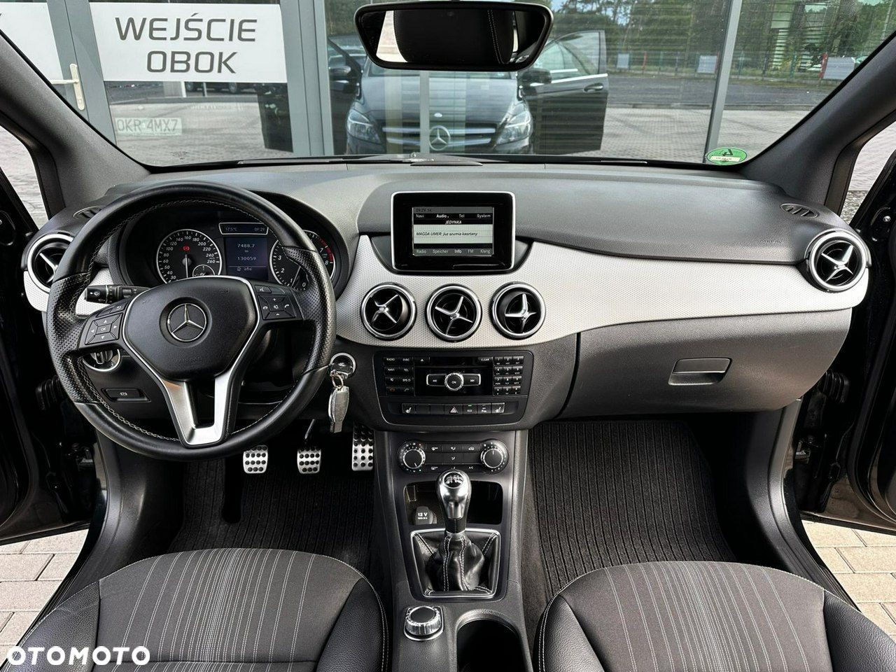 Mercedes-Benz Klasa B 200 UrbanStyle Edition - 9