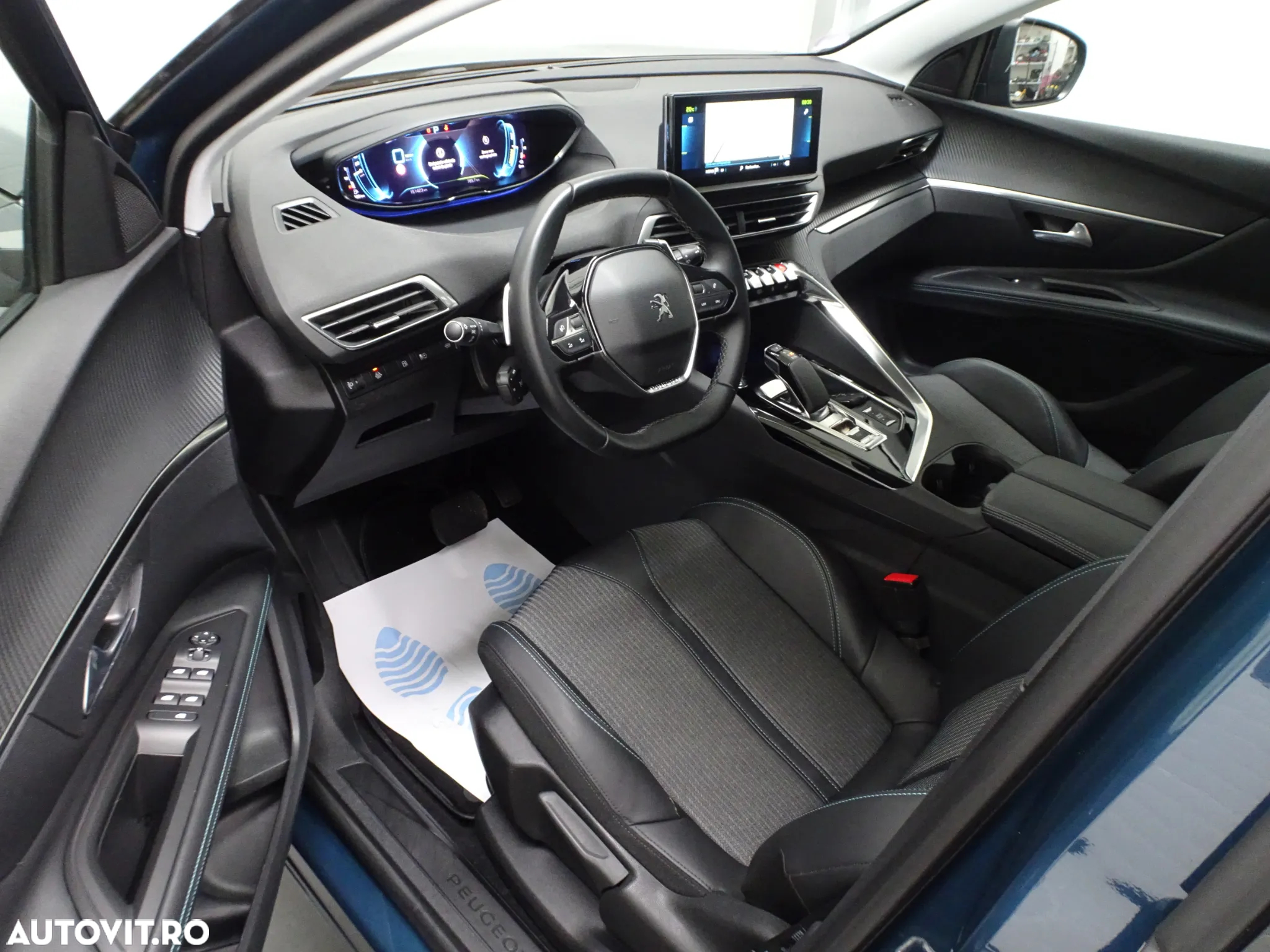 Peugeot 3008 PHEV 180 EAT8 Allure Pack - 9