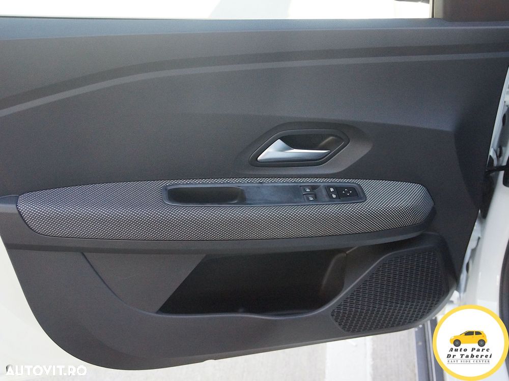 Dacia Logan TCe 90 MT6 Comfort - 37