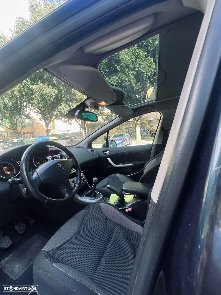 Peugeot 308 SW 1.6 e-HDi Access CVM6 114g — fotografia 4