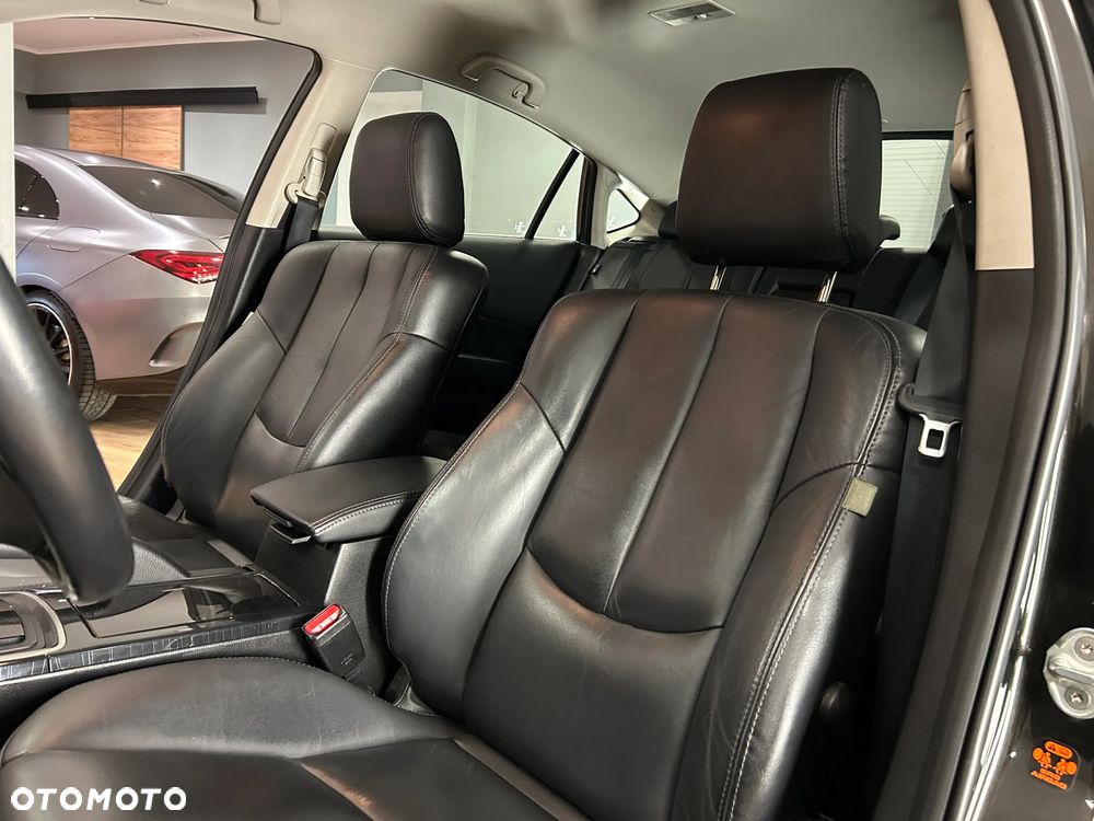 Mazda 6 2.0 Exclusive + - 20