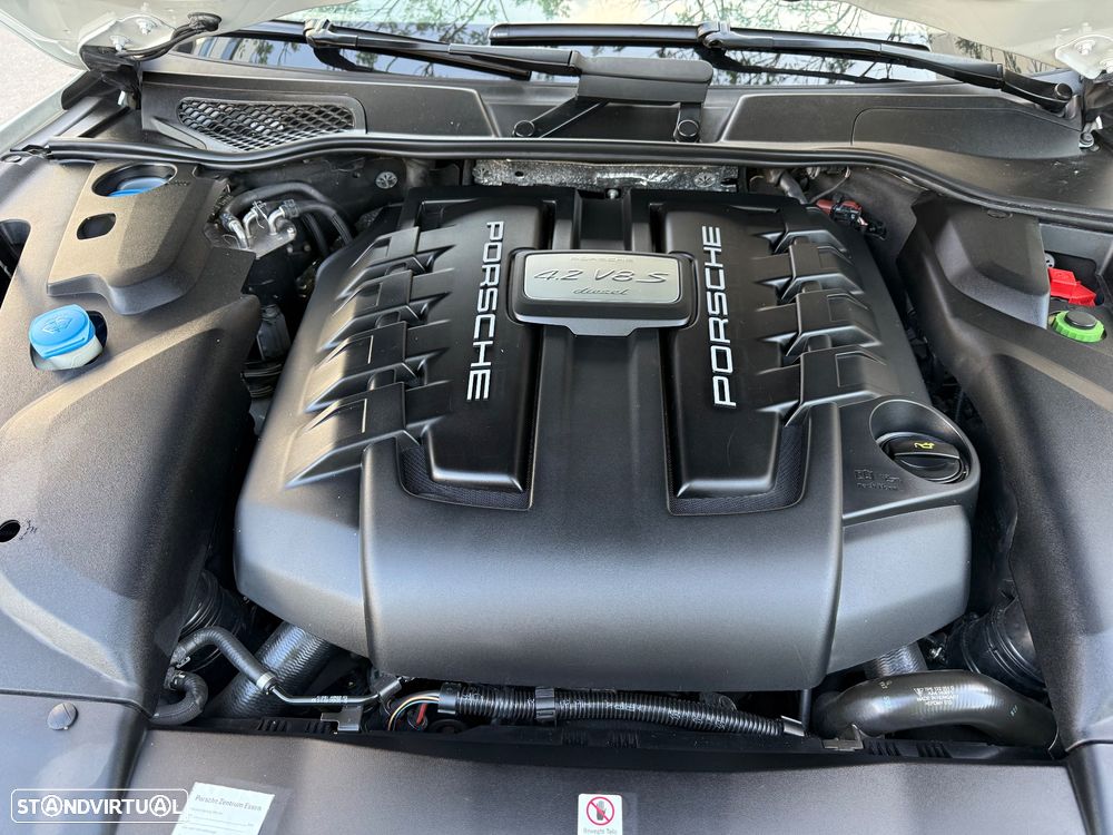 Porsche Cayenne S Tiptronic S - 49