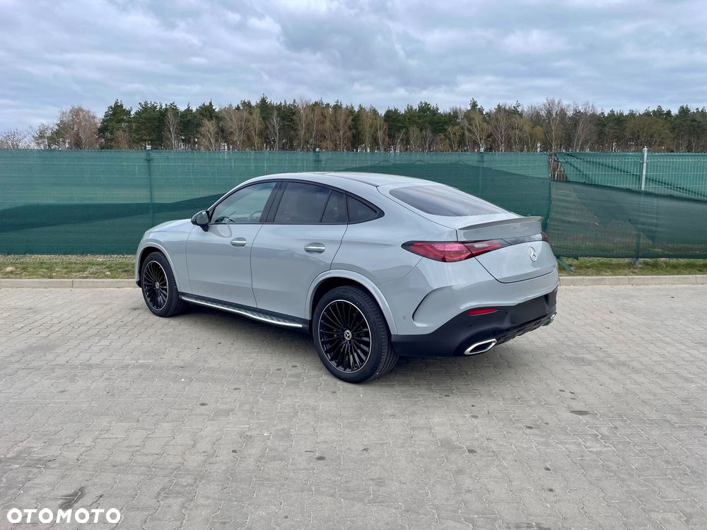 Mercedes-Benz GLC 220 d mHEV 4-Matic AMG Line - 4