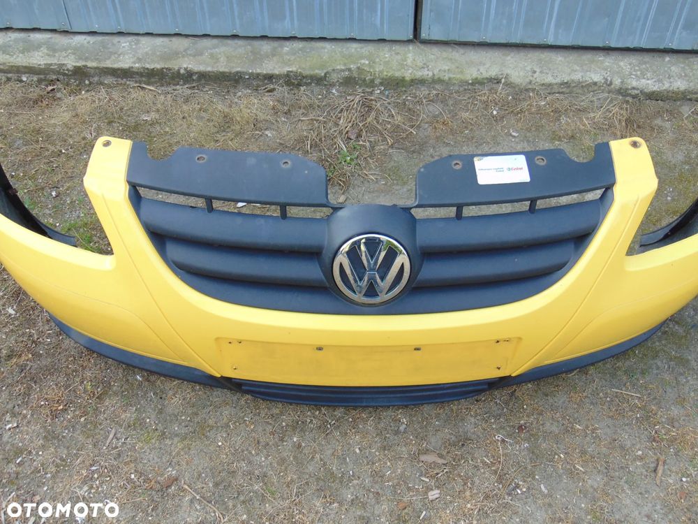 Zderzak przedni przód żółty VW Volkswagen Fox 05-11r - 2