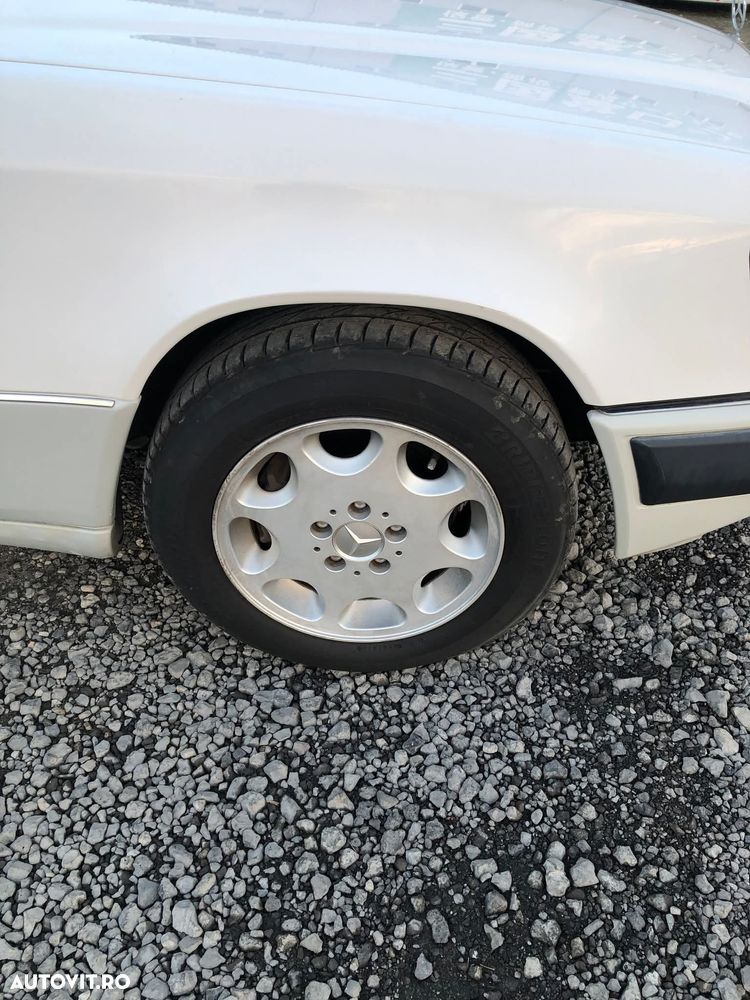 Mercedes-Benz W124 - 20