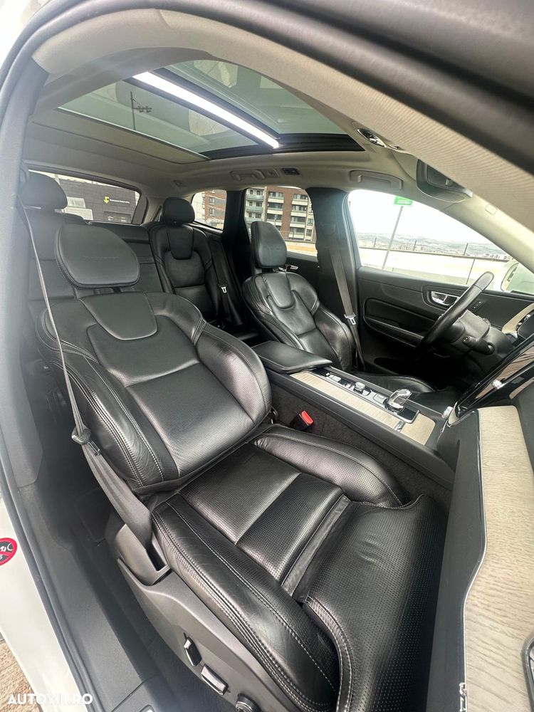 Volvo XC 60 Recharge T8 Twin Engine eAWD Polestar Engineered - 8