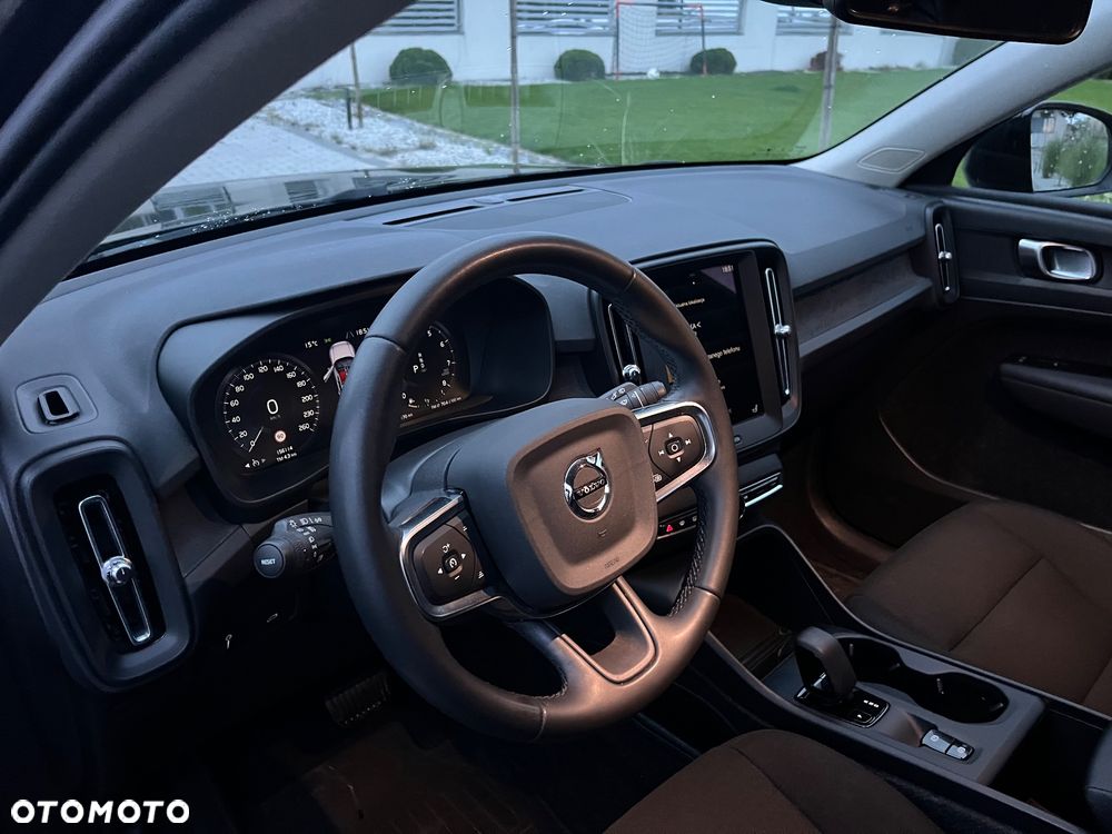 Volvo XC 40 T2 Core - 6