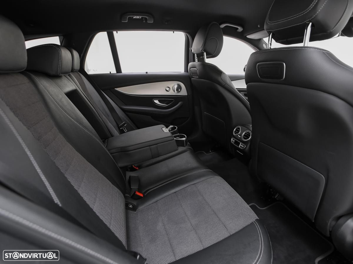 Mercedes-Benz E 300 de Avantgarde 4Matic - 12