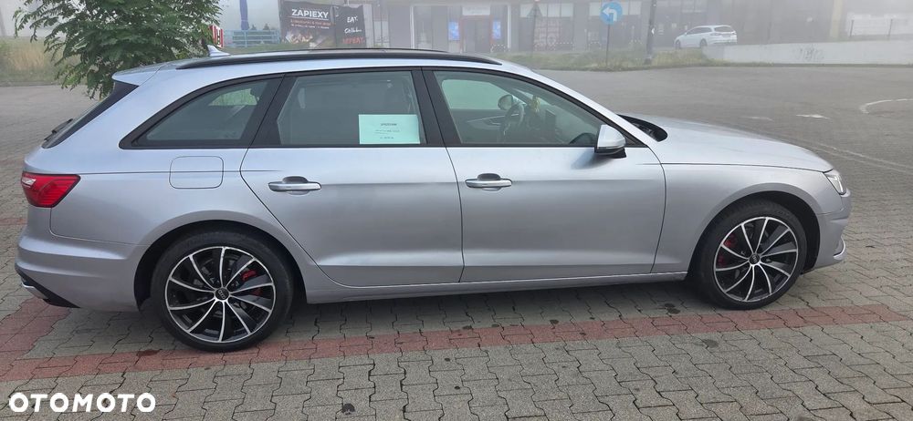 Audi A4 Avant 30 TDI mHEV S tronic - 4