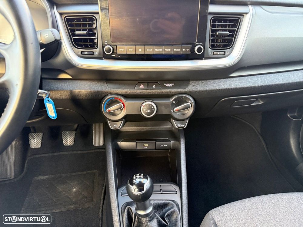 Kia Stonic 1.2 Dynamic - 11