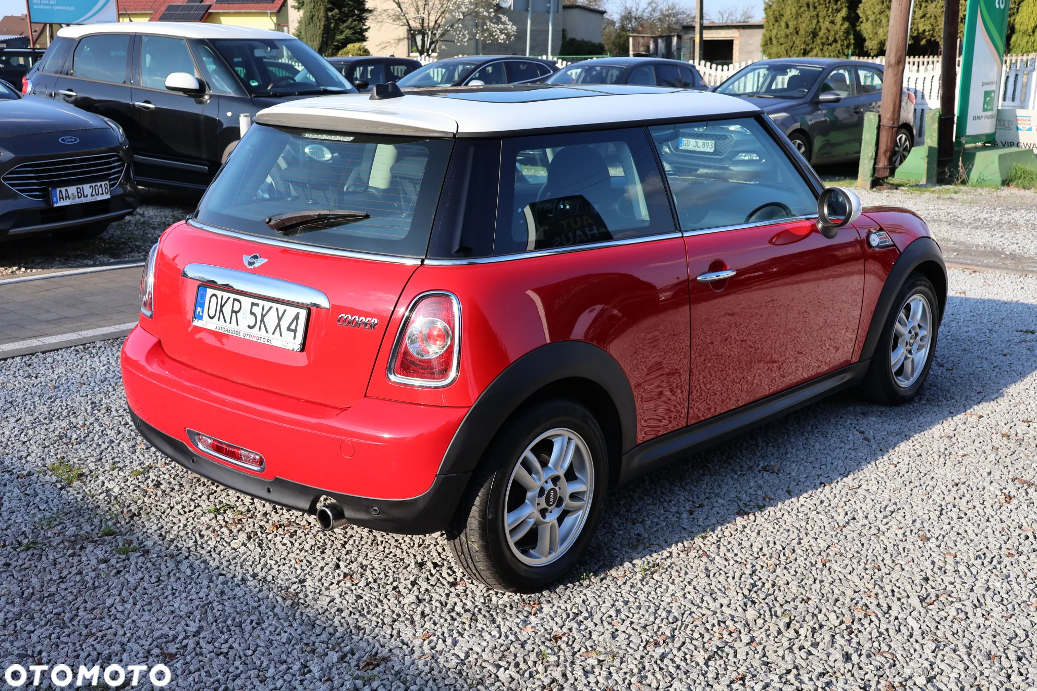 MINI Cooper Standard - 3