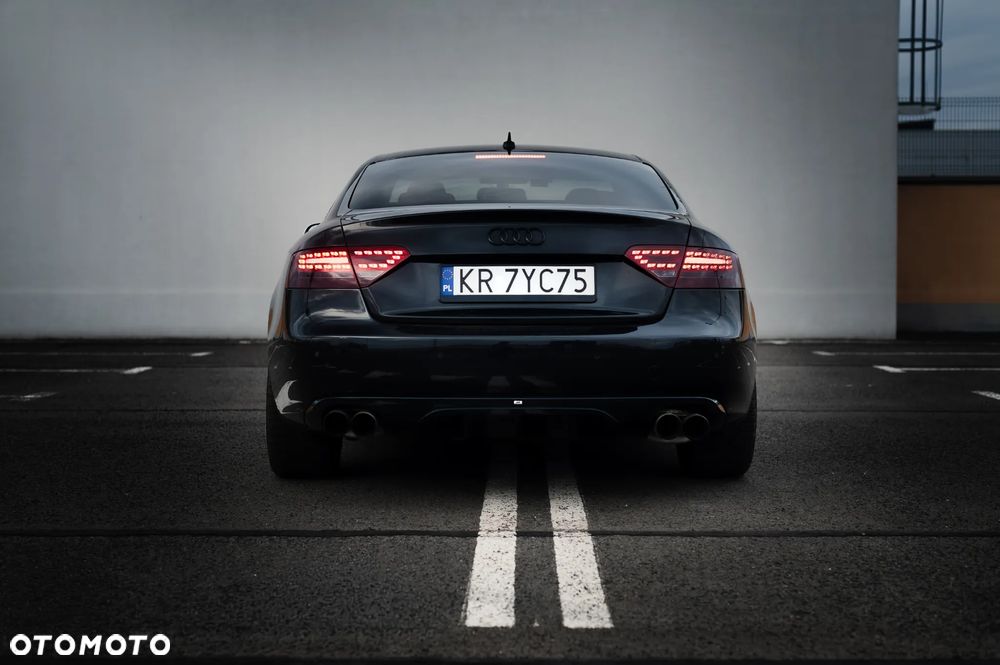 Audi S5 Coupé - 11