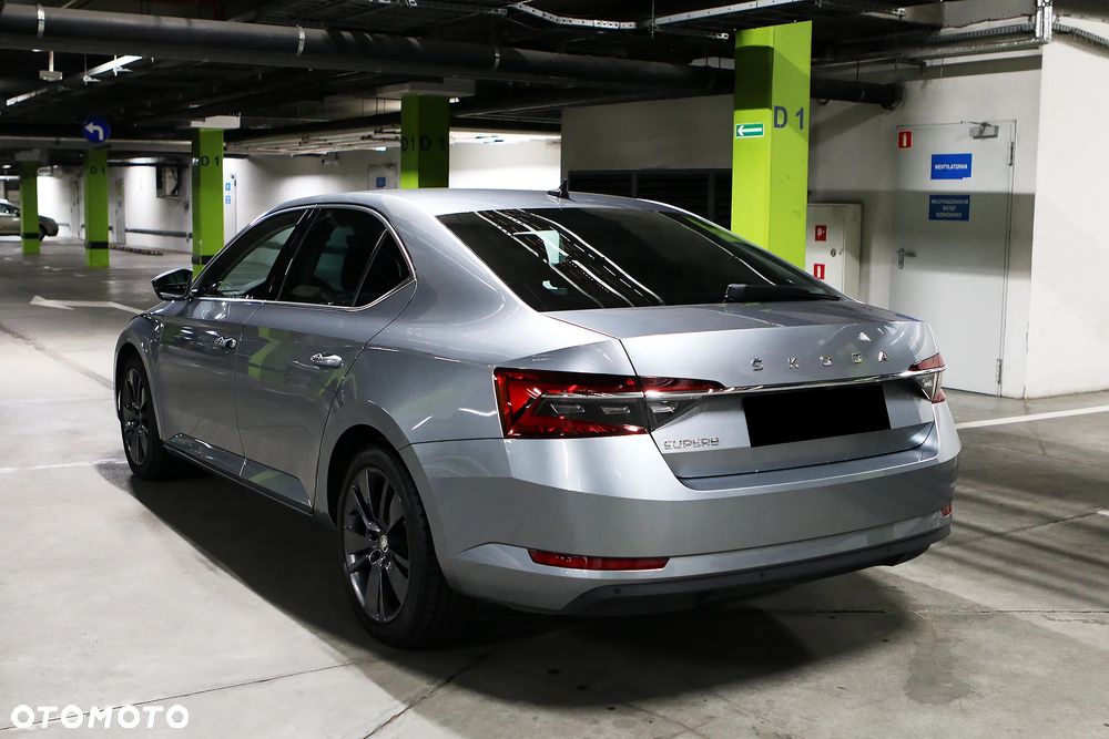 Skoda Superb 2.0 TSI Style DSG - 8