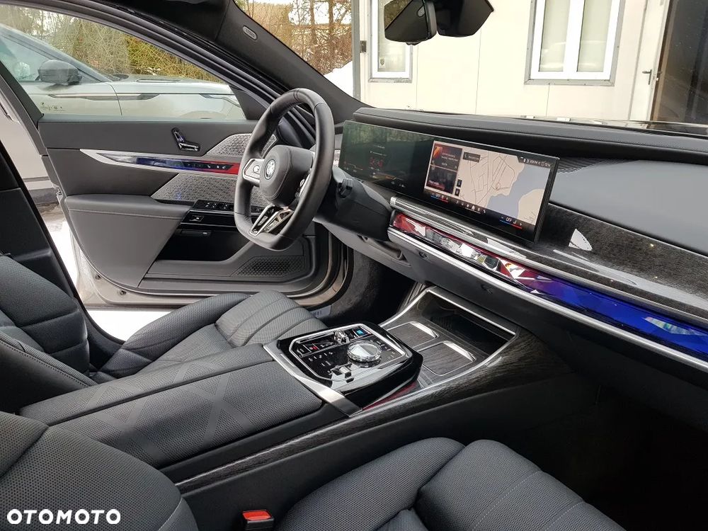 BMW i7 105.7kWh xDrive60 M Sport - 22