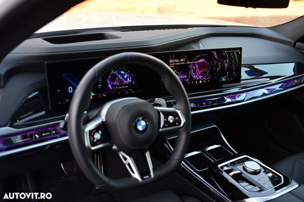 BMW Seria 7 740d xDrive MHEV - 10