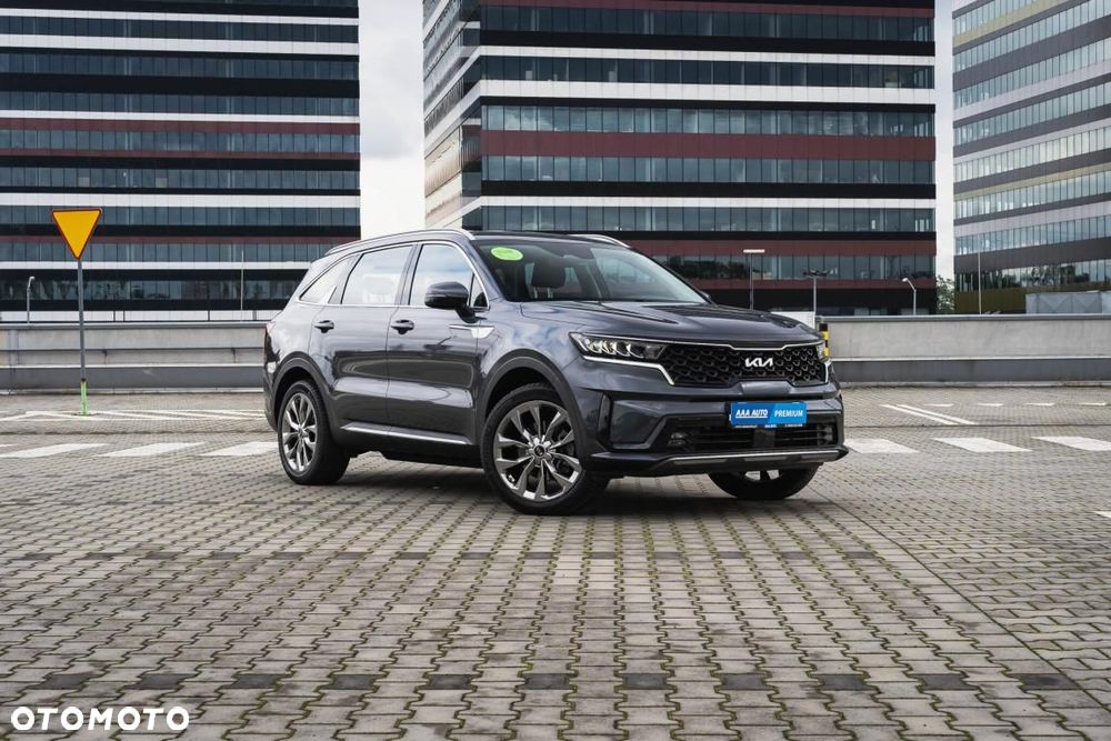 Kia Sorento - 4
