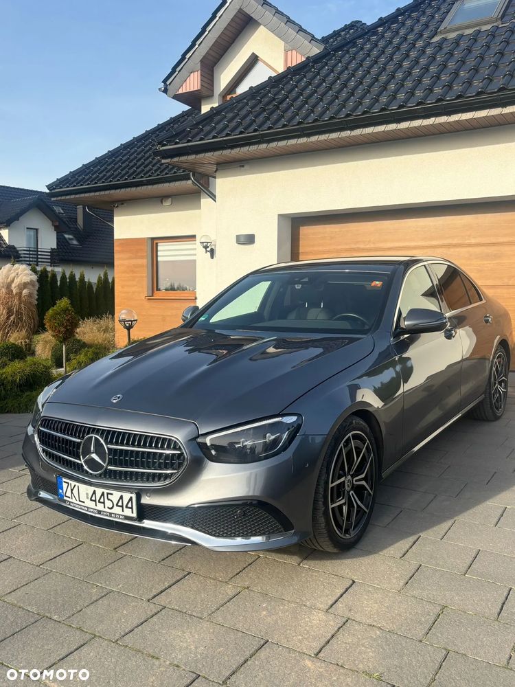 Mercedes-Benz Klasa E 200 d 9G-TRONIC Night Edition - 1