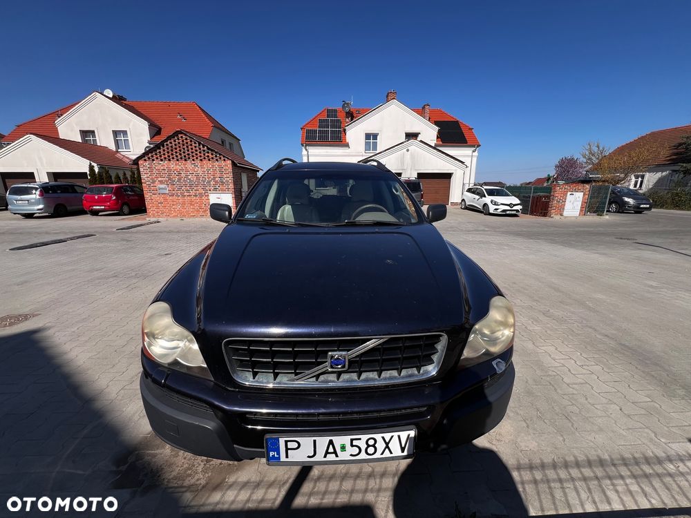 Volvo XC 90 - 8