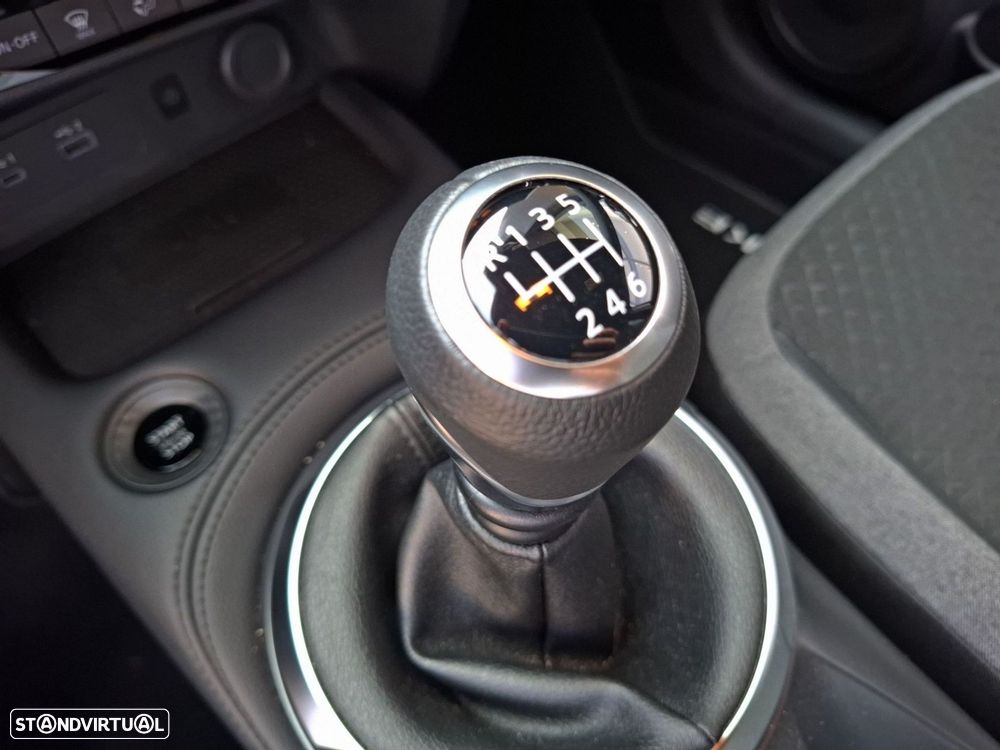 Nissan Juke 1.0 DIG-T N-Connecta - 18