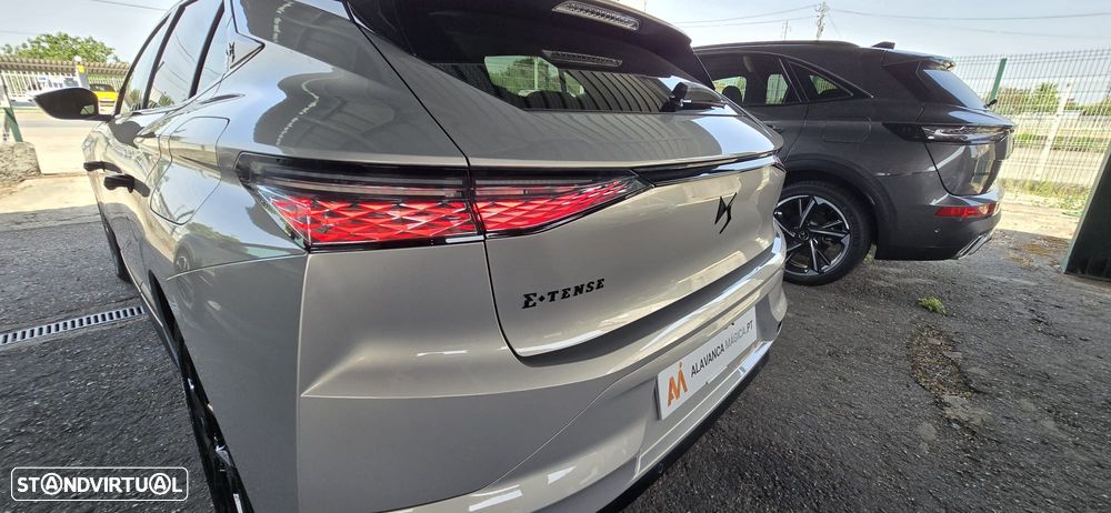 DS DS4 E-Tense Performance Line EAT8 - 13