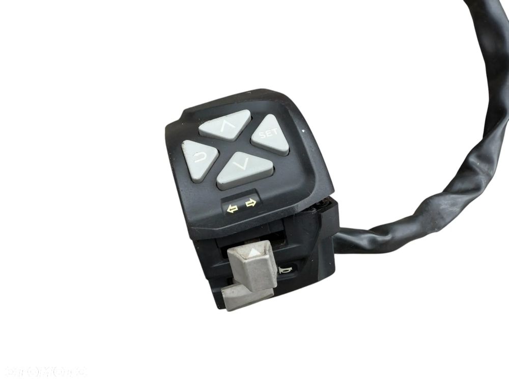 Przełącznik  L    KTM Duke 125 ABS 17-23r - 2