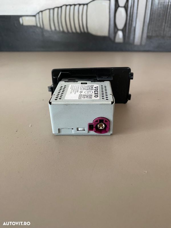 Modul USB Volvo S60 S90 V60 V90 XC40 2017-2023 31407038 - 3
