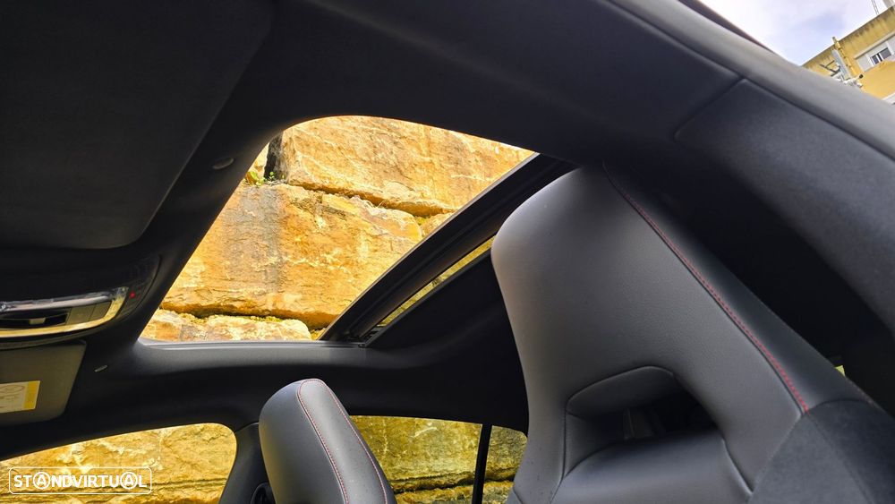 Mercedes-Benz CLA 250 - 7