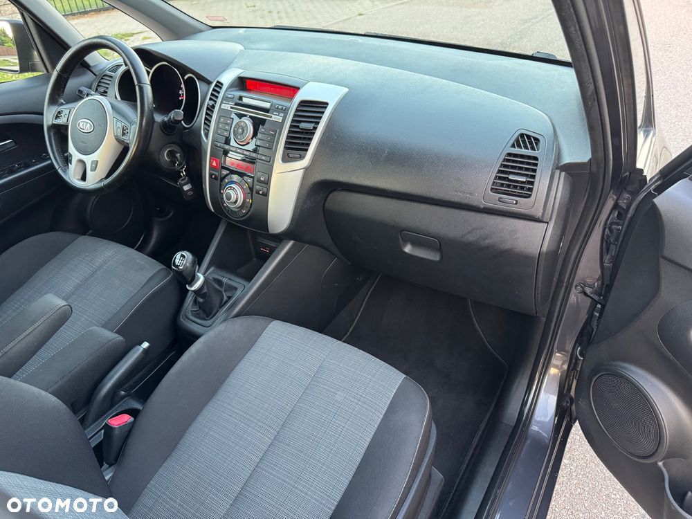 Kia Venga 1.6 CVVT Platinum Edition - 22