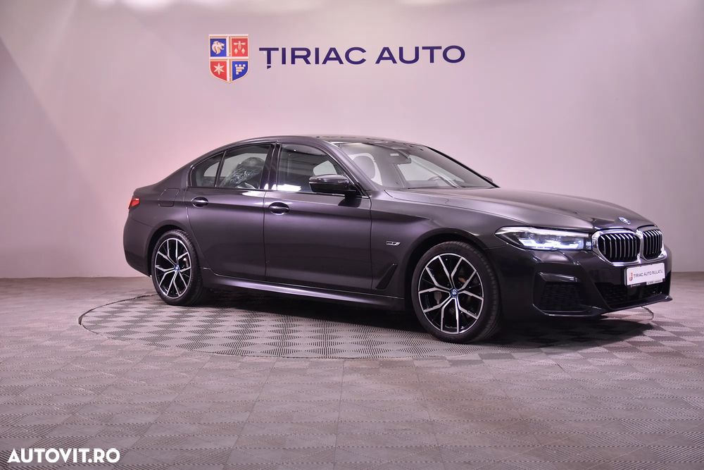 BMW Seria 5 530e Aut. M Sport Edition - 7