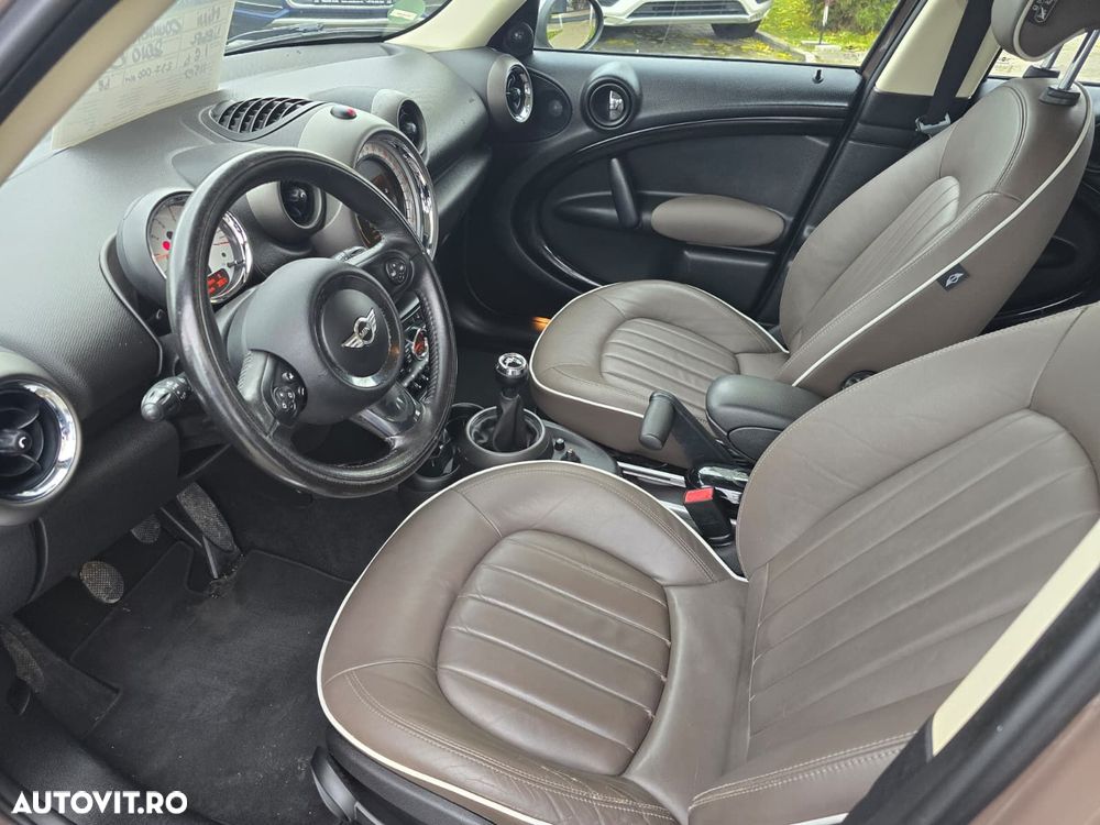 Mini Countryman - 12