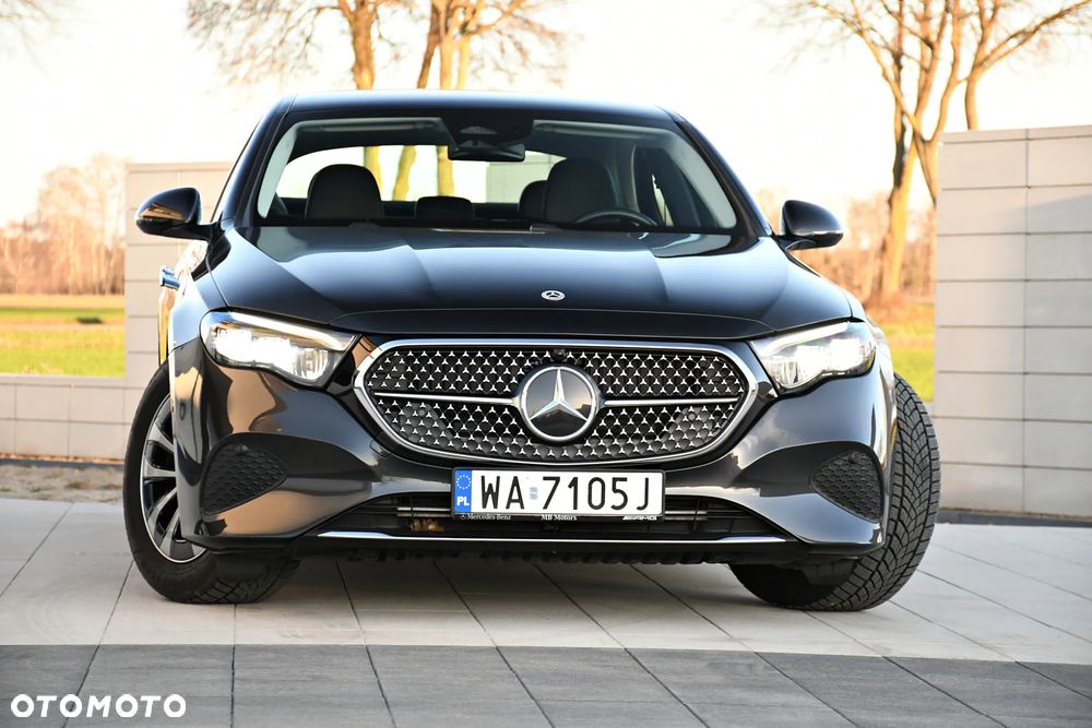 Mercedes-Benz Klasa E 200 Avantgarde - 9