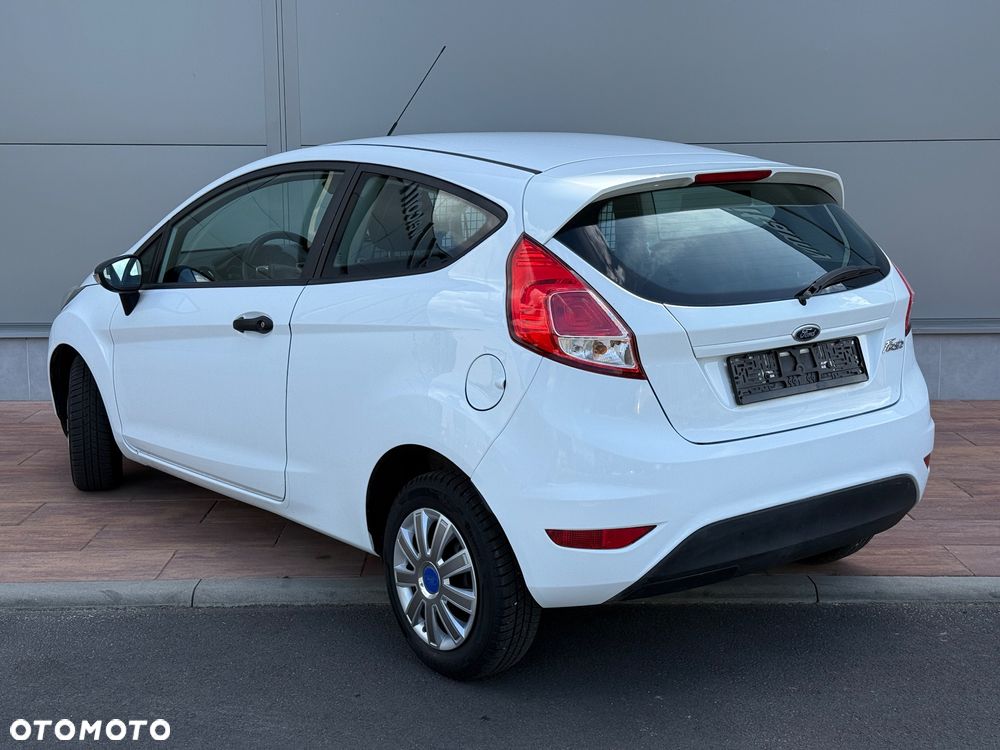 Ford Fiesta - 8