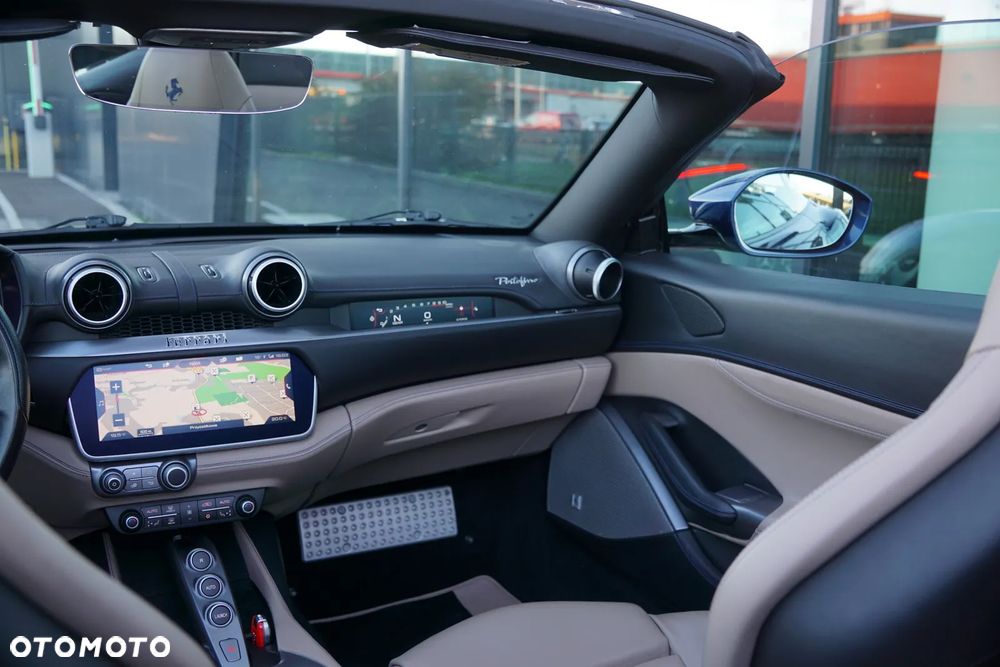 Ferrari Portofino - 30