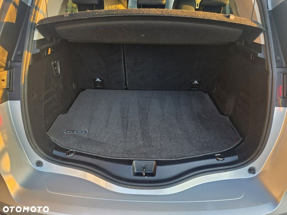 Renault Scenic - 21