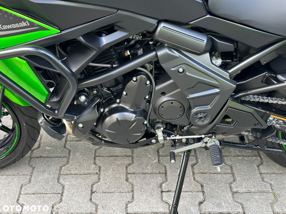 Kawasaki Versys 650 - 21