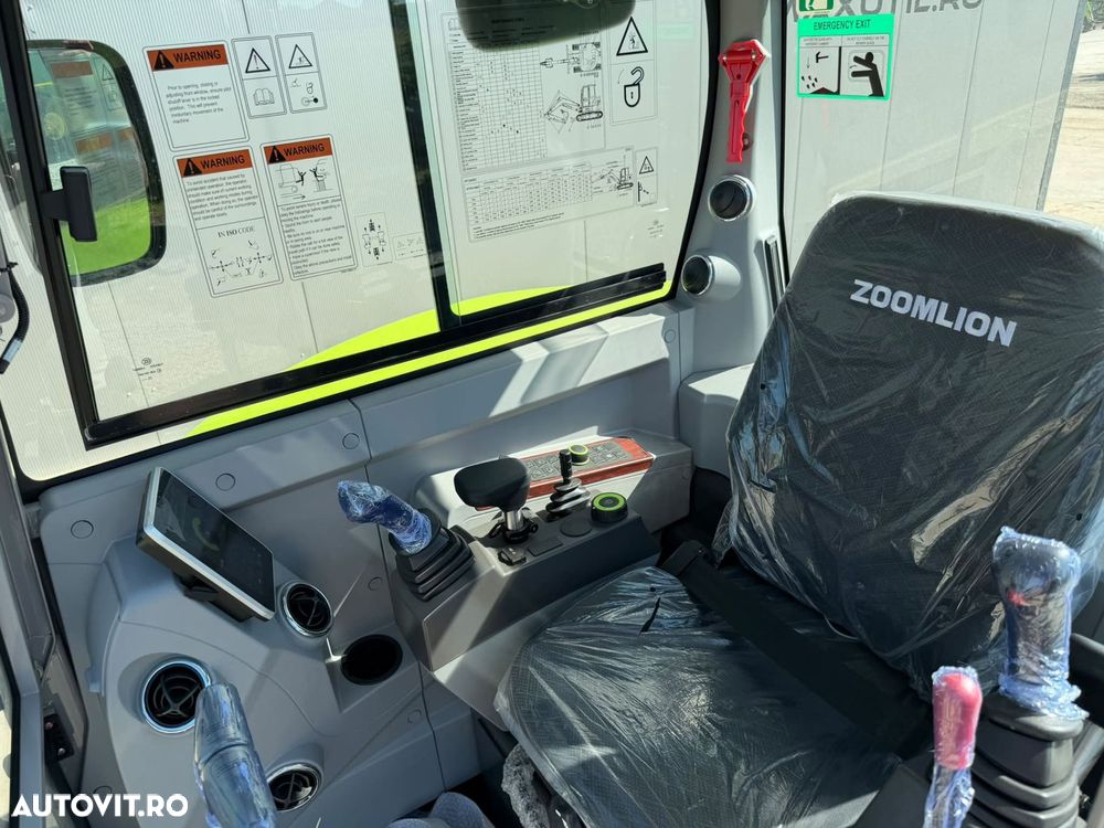 Zoomlion ZE55GU Miniexcavator - 4