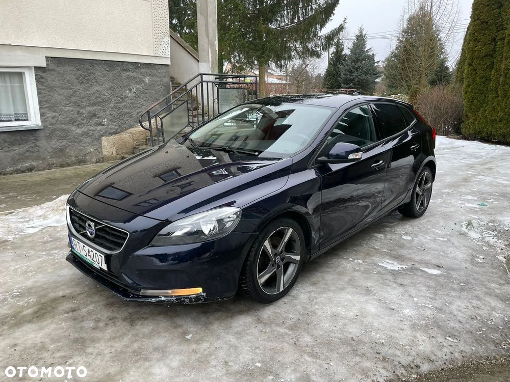 Volvo V40 D2 Momentum - 2