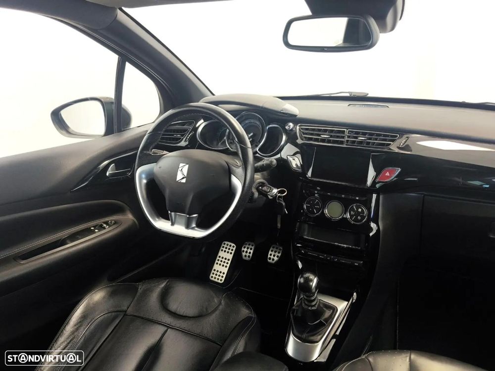 DS DS3 PureTech 130 Start & Stop SportChic - 43