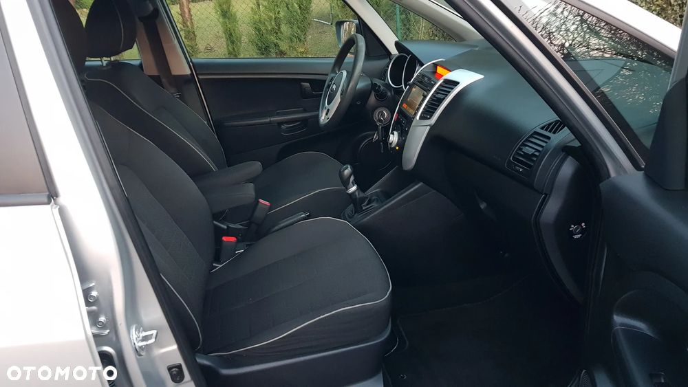 Kia Venga 1.6 CRDi 128 Platinum Edition - 21