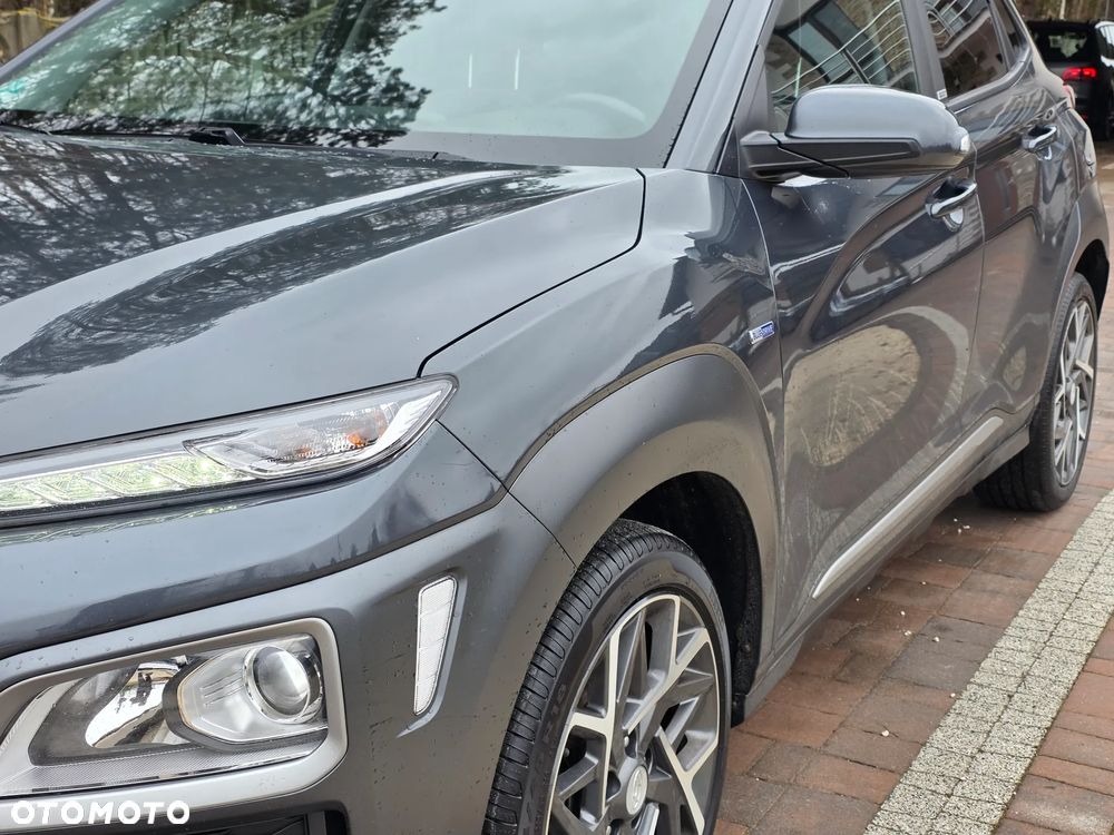 Hyundai Kona - 16