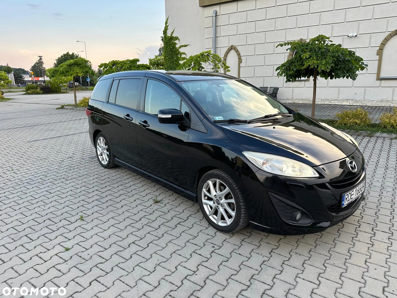 Mazda 5 2.0 Sport - 12