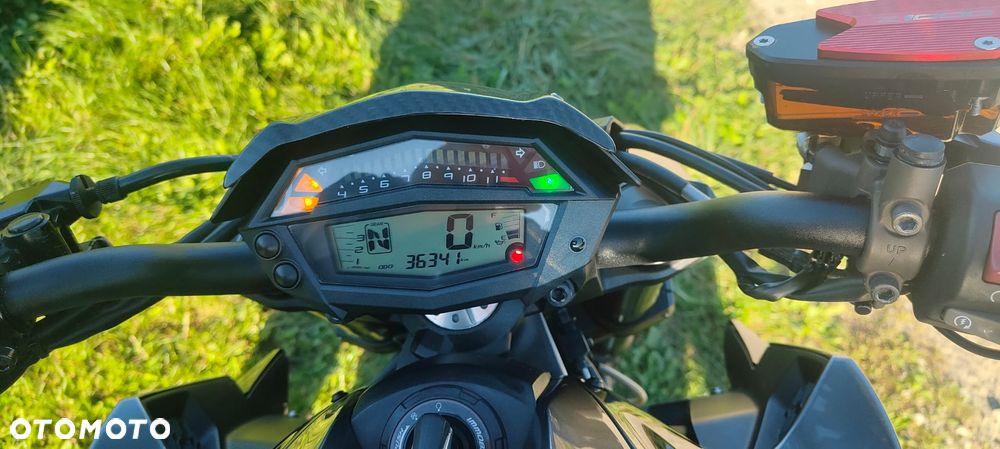 Kawasaki Ninja 1000 SX - 4
