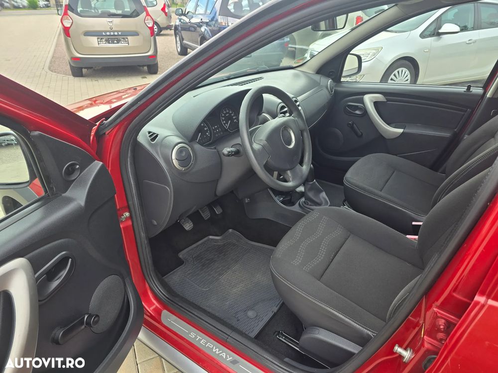 Dacia Sandero 1.6 MPI Stepway - 13