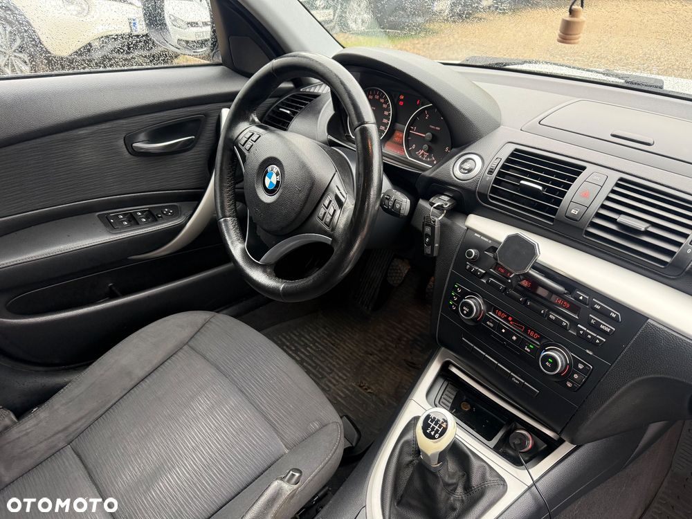 BMW Seria 1 - 14