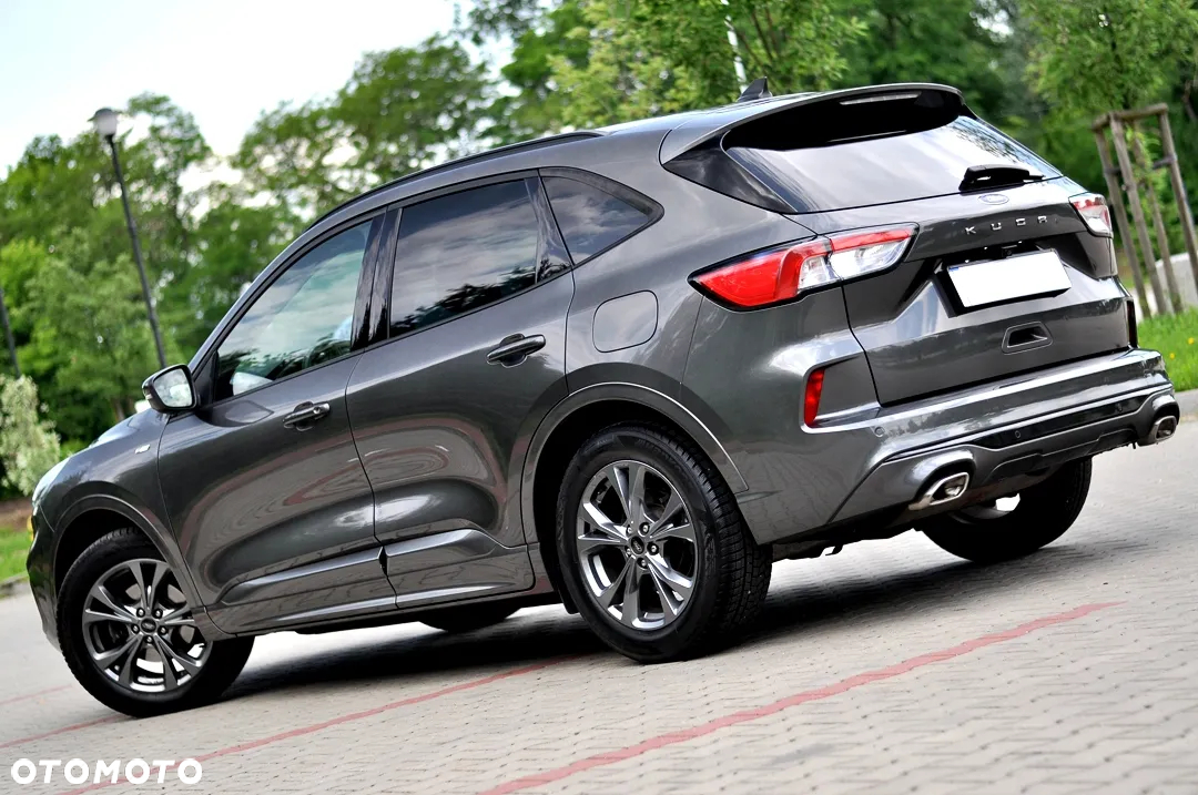 Ford Kuga 1.5 EcoBoost FWD ST-Line X - 17