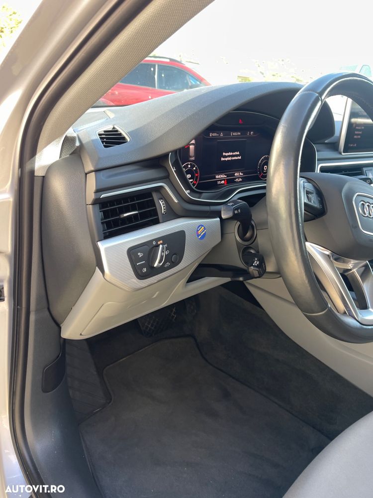 Audi A4 Avant 2.0 TDI S tronic - 31