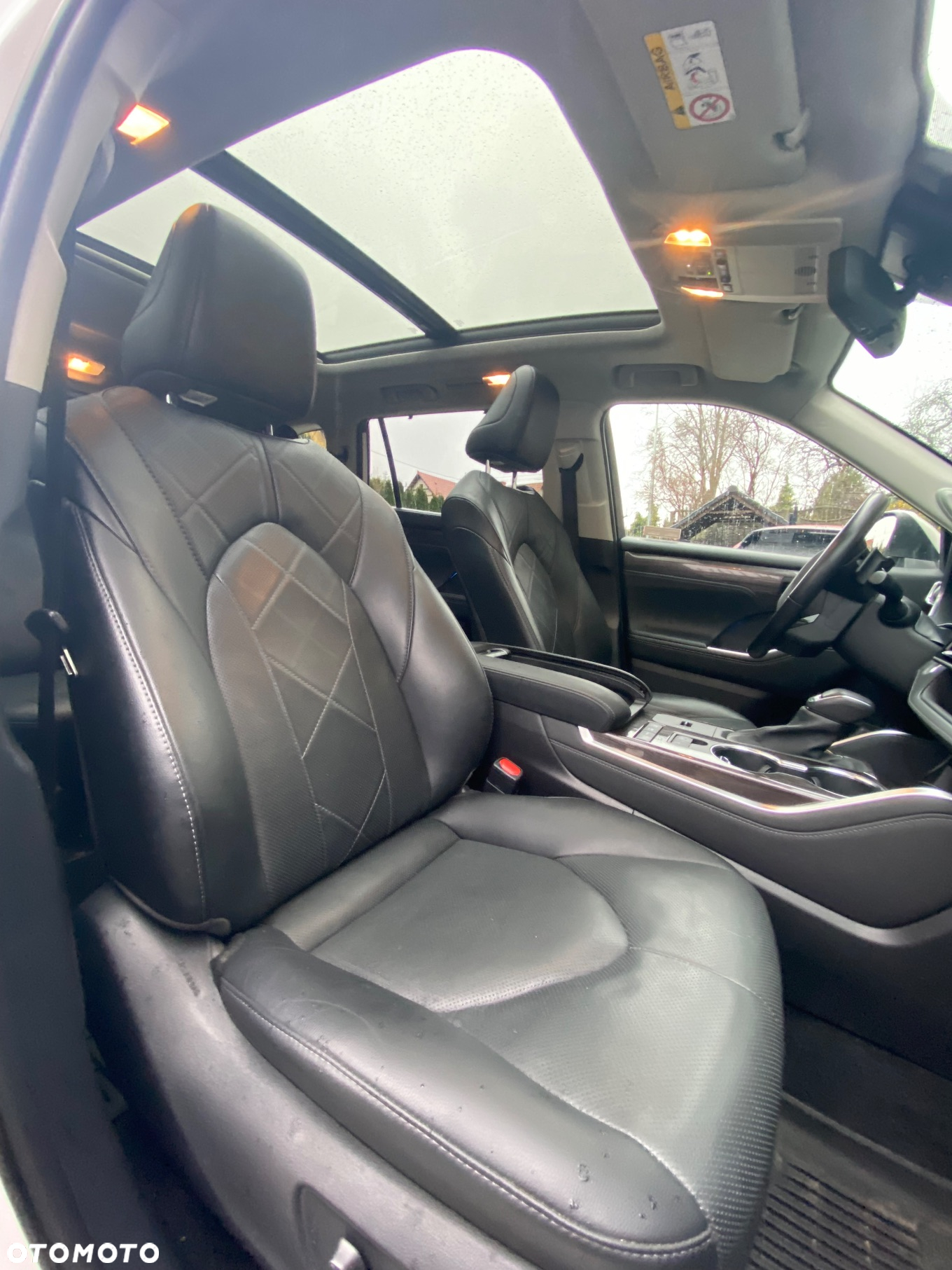 Toyota Highlander 2.5 Hybrid Executive - 6