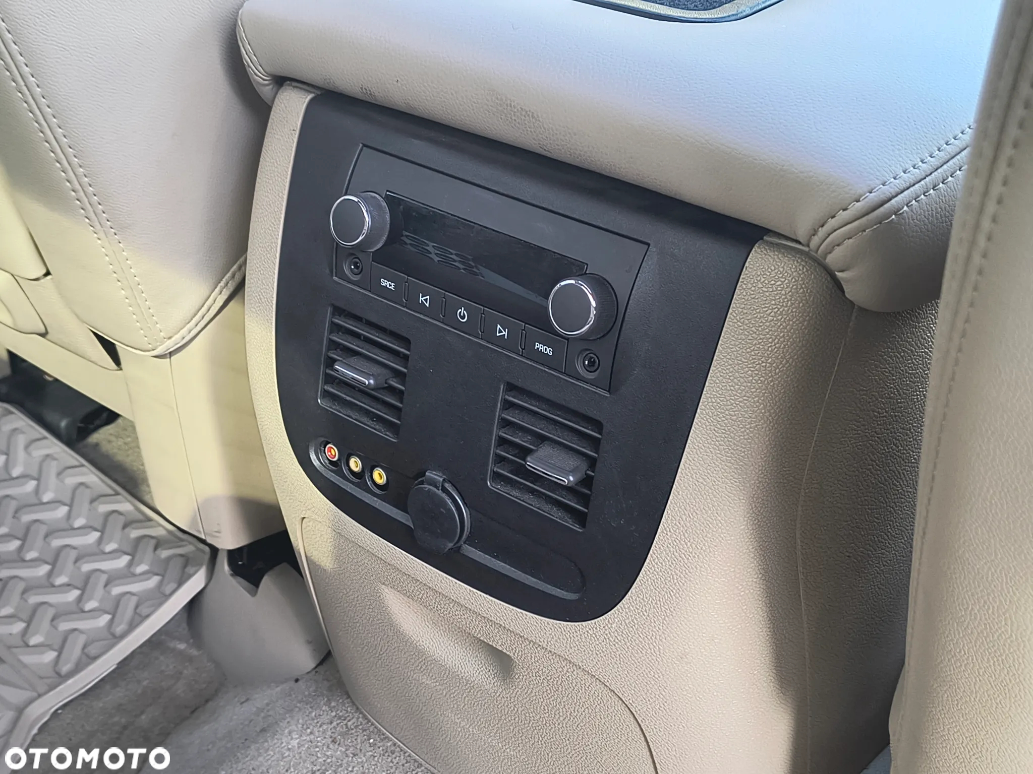 Chevrolet Avalanche - 30